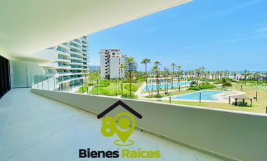 Depa CON PLAYA EN VENTA de 5 recámaras CON VISTA AL MAR
