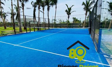Depa CON PLAYA EN VENTA de 5 recámaras CON VISTA AL MAR