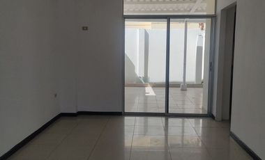 Casa de venta en via Salitre, Urbanización Cataluña