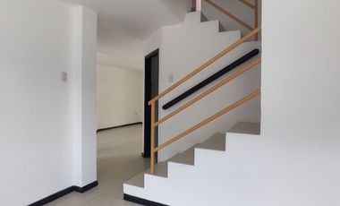 Casa de venta en via Salitre, Urbanización Cataluña