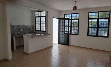 Casa en venta totalmente remodelada en Puerto Morelos Villas Morelos I