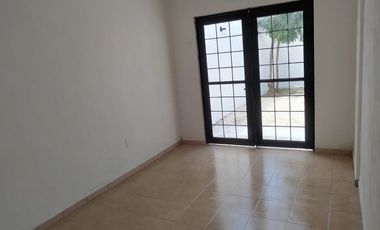 Casa en venta totalmente remodelada en Puerto Morelos Villas Morelos I