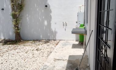 Casa en venta totalmente remodelada en Puerto Morelos Villas Morelos I