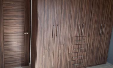 CASA EN VENTA PRIVADA VILLA DE POZOS