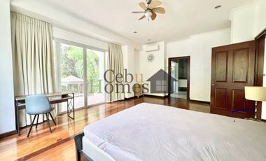 4 Bedroom House for Sale in Maria Luisa