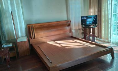 SEMI FURNISHED 2 STOREY HOUSE & LOT IN LAKEWOOD SUBD. CABANATUAN CITY