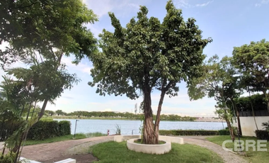 Lakefront land on Bangna (Ref. RSA4480)