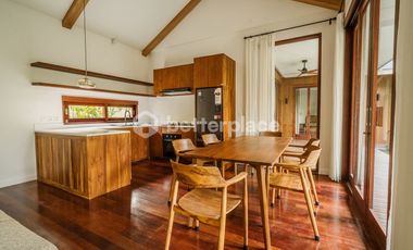 Luxury Bali Villa with Merbau Wood Finishes for Sale in Sanur