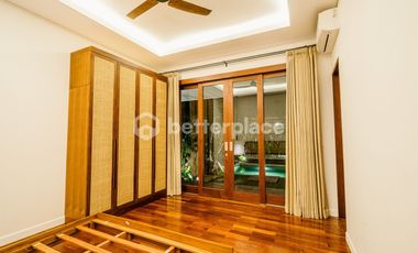Luxury Bali Villa with Merbau Wood Finishes for Sale in Sanur