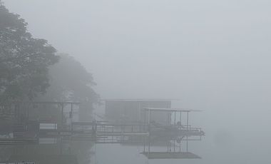 For Sale 4 bedrooms 4 bathroom Lakeside vacation villa