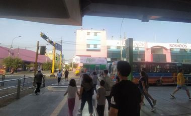 VENTA DE LOCAL COMERCIAL - SURCO