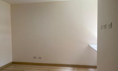 45786 Apartamento en arriendo en el sector Loma del Esocobero