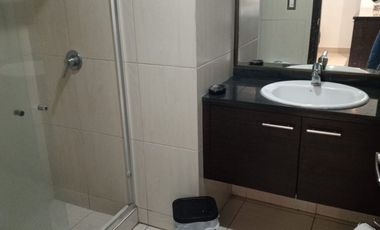 Suite Amoblada en Alquiler en el Edificio City Suites, 1 Habitación, 1 Baño, Garaje, Norte de Guayaquil.