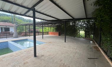 ¡Venta casa campestre en Venta en Villa Valentina, Timaná - Huila