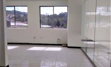 45873 Oficina en venta en el sector Guayabal