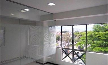45873 Oficina en venta en el sector Guayabal