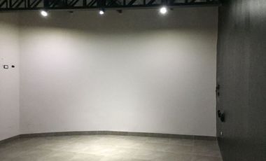 edificio comercial de venta en manta calle 13