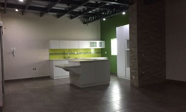 edificio comercial de venta en manta calle 13