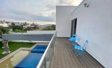 Casa minimalista en VENTA en el Fracc. Brisas de Cuernavaca