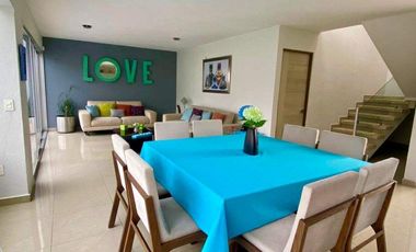 Casa minimalista en VENTA en el Fracc. Brisas de Cuernavaca