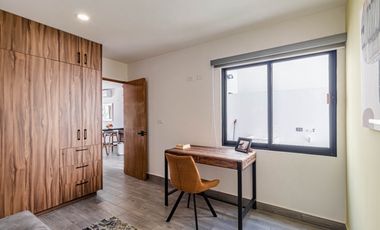CASA CON ROOF GARDEN Y JACUZZI, UBICADA A 15 MINUTOS DE CUERNAVACA, MORELOS.