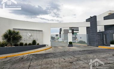 CASA EN PRIVADA RESIDENCIAL MONTREAL MUY CERCA DEL NUEVO WALMART