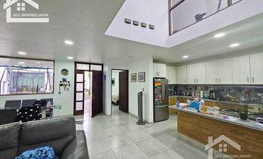 CASA EN PRIVADA RESIDENCIAL MONTREAL MUY CERCA DEL NUEVO WALMART