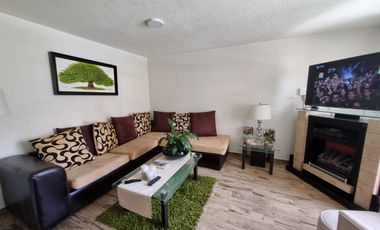 EN VENTA CASA EN CONDOMINIO