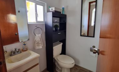 EN VENTA CASA EN CONDOMINIO