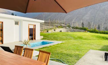 VENTA DE ACOGEDORA Y AMPLIA CASA DE CAMPO EN CONDOMINIO EL ENSUEÑO HUAROCHIRI