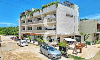 Edificio en Venta en Tulum en Mulatte con Locales Comerciales