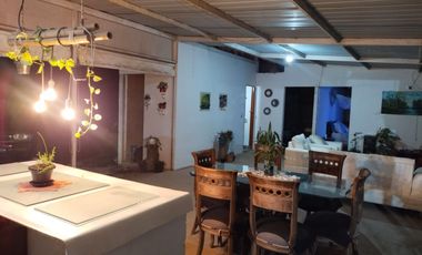 Vendo Hermosa Finca a 5 minutos de Villeta Cundinamarca posibilidadd de proyecto hotelerao.