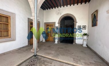 CASA en RENTA con LOCALES COMERCIALES en QUIROGA, MICH.
