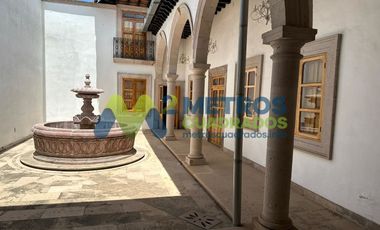 CASA en RENTA con LOCALES COMERCIALES en QUIROGA, MICH.
