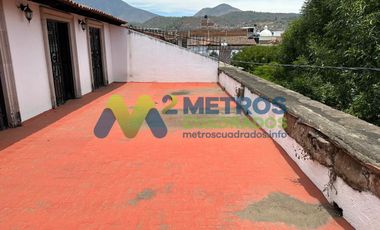 CASA en RENTA con LOCALES COMERCIALES en QUIROGA, MICH.