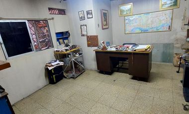 Venta de Edificio Comercial Calle Aguirre, Locales y Bodegas 650 m² Construccion