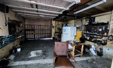 Venta de Edificio Comercial Calle Aguirre, Locales y Bodegas 650 m² Construccion