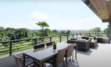 Overlooking Taal House & Lot at Tagaytay Midlands