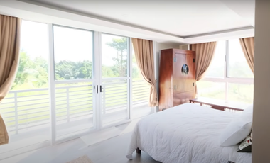 Overlooking Taal House & Lot at Tagaytay Midlands