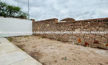 Casa nueva en venta fraccionamiento Albaterra $5,100,000.