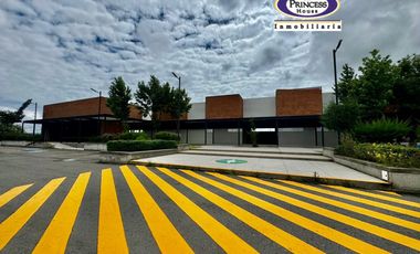 PLAZA COMERCIAL EN VENTA, METEPEC-ZACANGO