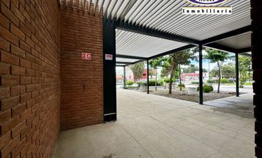 PLAZA COMERCIAL EN VENTA, METEPEC-ZACANGO