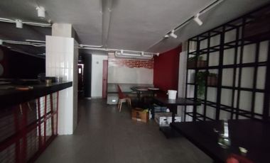ALQUILER LOCAL COMERCIAL PLANTA BAJA EN AV. VICTOR EMILIO ESTRADA (VIVI)