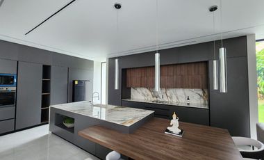 VENTA LUJOSA CASA EN CERRITOS PEREIRA