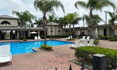 Alquilo hermosa casa La Joya de 3 dormitorios