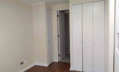 Arriendo Departamento 1 Dormitorio, Semi-Amoblado Metro Republica