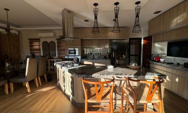 🍁 For Sale: 2-Storey House in Phuket Mansions, South Forbes, Cavite