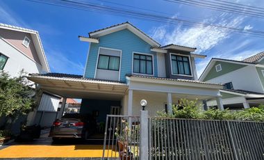 **For Sale: Extremely Affordable 2-Storey Detached House in Warabodin Village, Rangsit Klong 3**