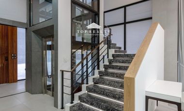 4-Bedroom 4BR House and Lot for Sale in Muntinlupa City at Ayala Alabang Village