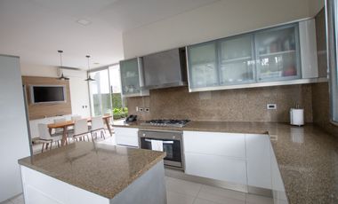 VENTA CASA LAGO SOL, SAMBORONDON, MODERNA